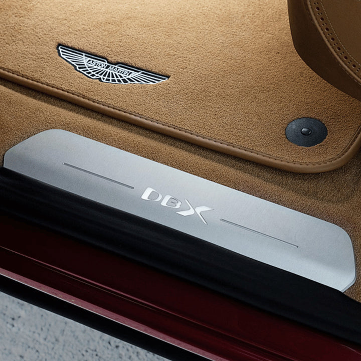 Aston Martin - DBX illuminated tread sill plates BRIGHT finish