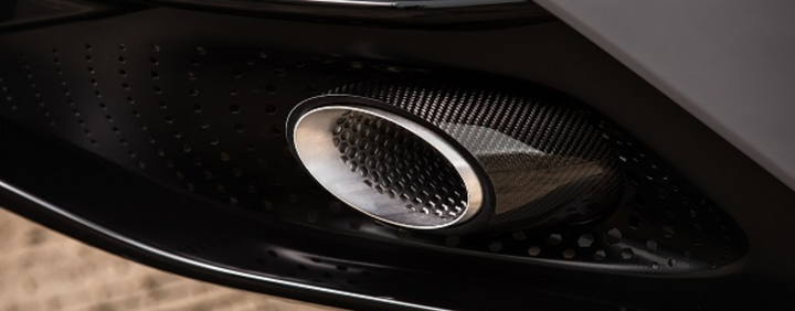 Aston Martin - DB11 AMR Carbon Fibre Tailpipe Finishers