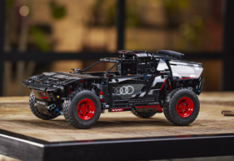 Audi RS Q e-tron LEGO TECHNIC