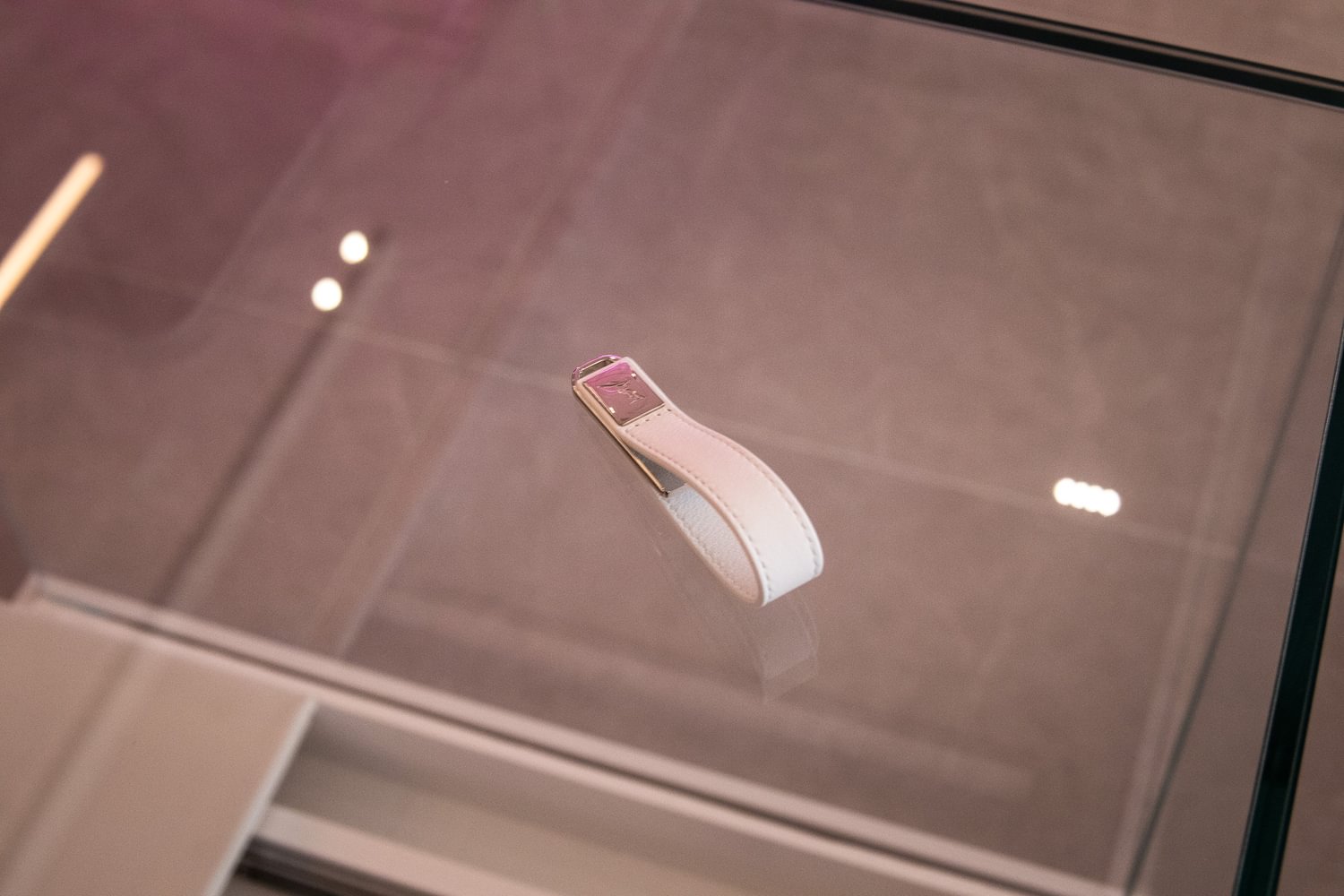 Rolls-Royce - Keyring loop – Shop JCT600